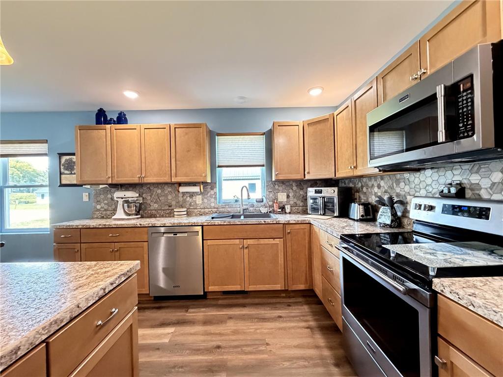 1903 Bud Road Windom MN 56101 7099725 image5