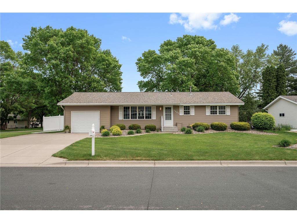 1903 Edgewood Lane Hastings MN 55033 6730289 image1