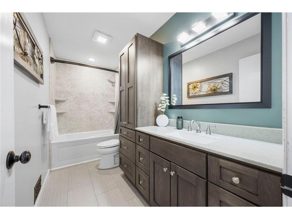 19031 Jordan Trail Lakeville MN 55044 7052518 image13
