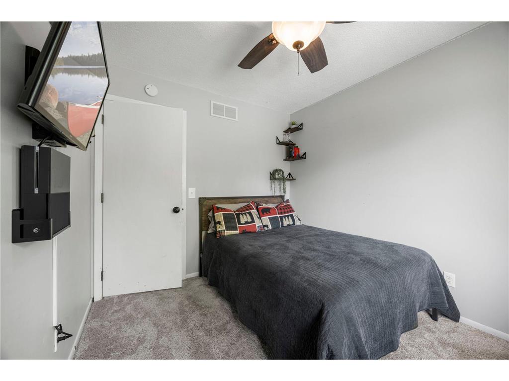 19031 Jordan Trail Lakeville MN 55044 7052518 image17