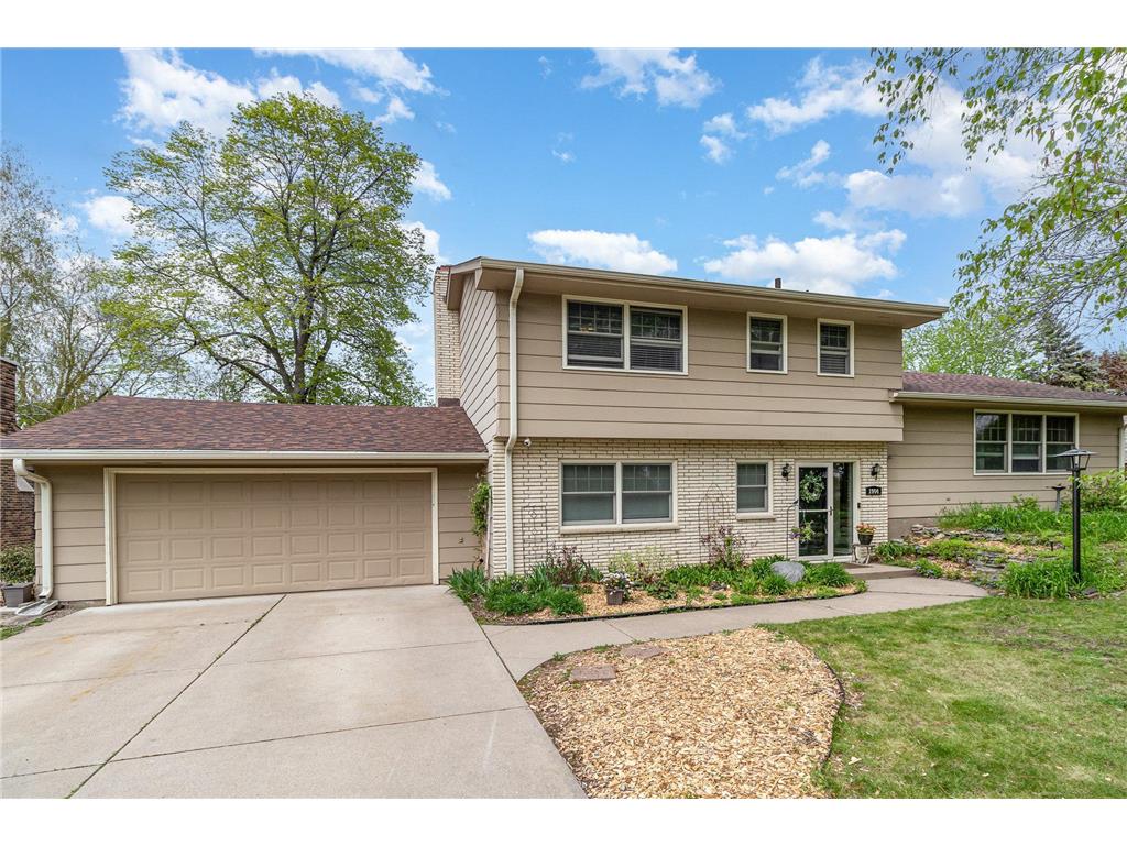 1904 13th Street NW New Brighton MN 55112 6518775 image1