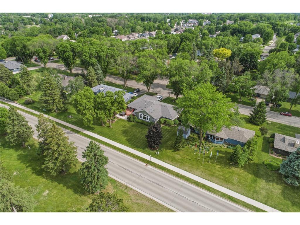 1904 16th Street NW Faribault MN 55021 7077378 image50