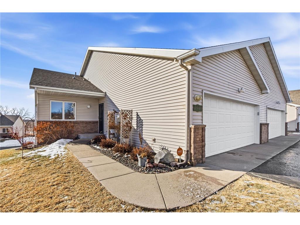 1904 27th Street SE #F Saint Cloud MN 56304 7027083 image1