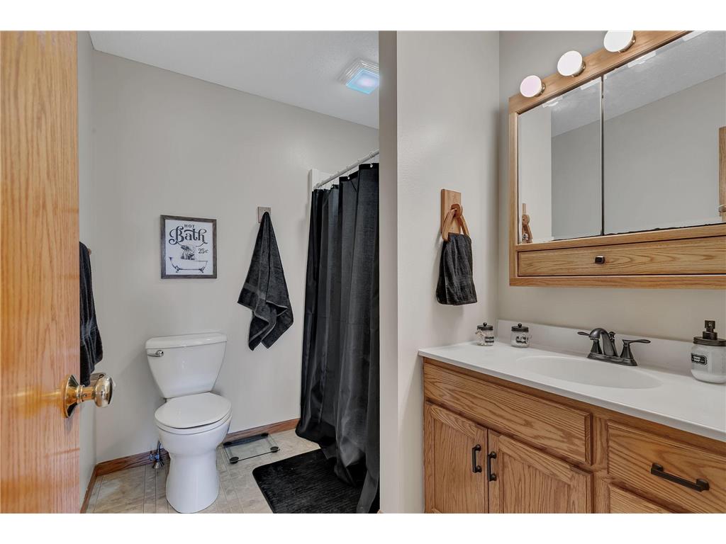 1904 4th Street N Sartell MN 56377 7074015 image12