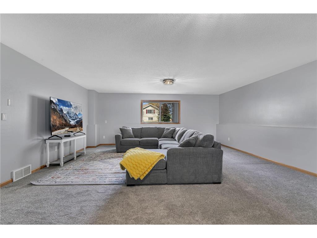 1904 4th Street N Sartell MN 56377 7074015 image16
