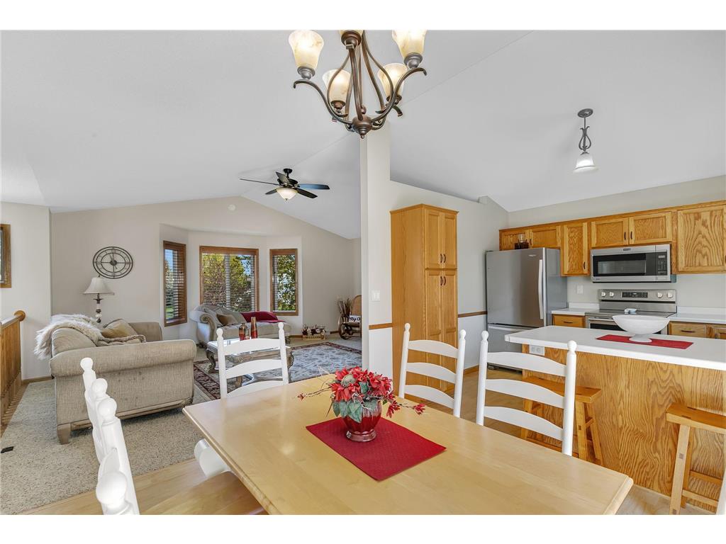 1904 4th Street N Sartell MN 56377 7074015 image4