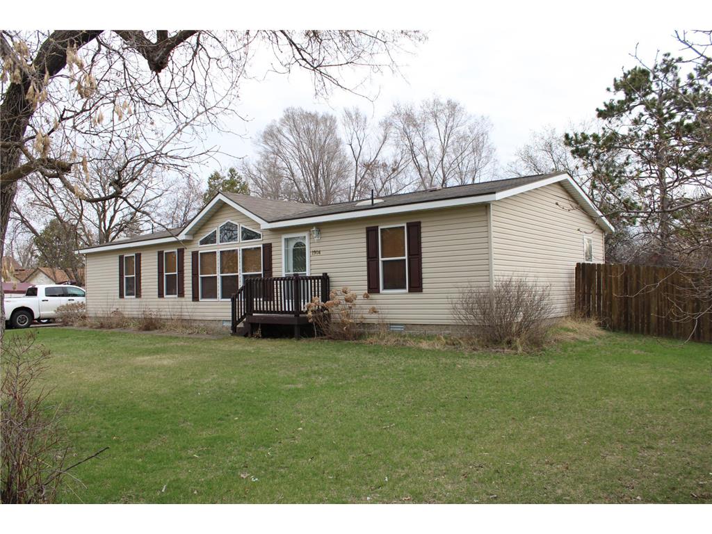 1904 Delton Avenue NW Bemidji MN 56601 6712789 image1