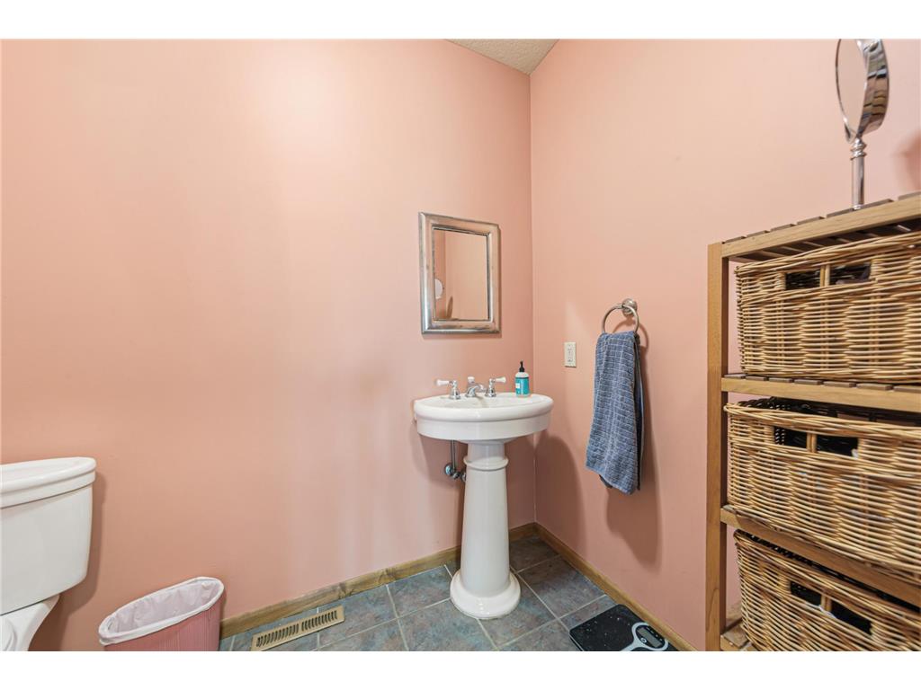 1904 Lake Drive Northfield MN 55057 7072017 image29