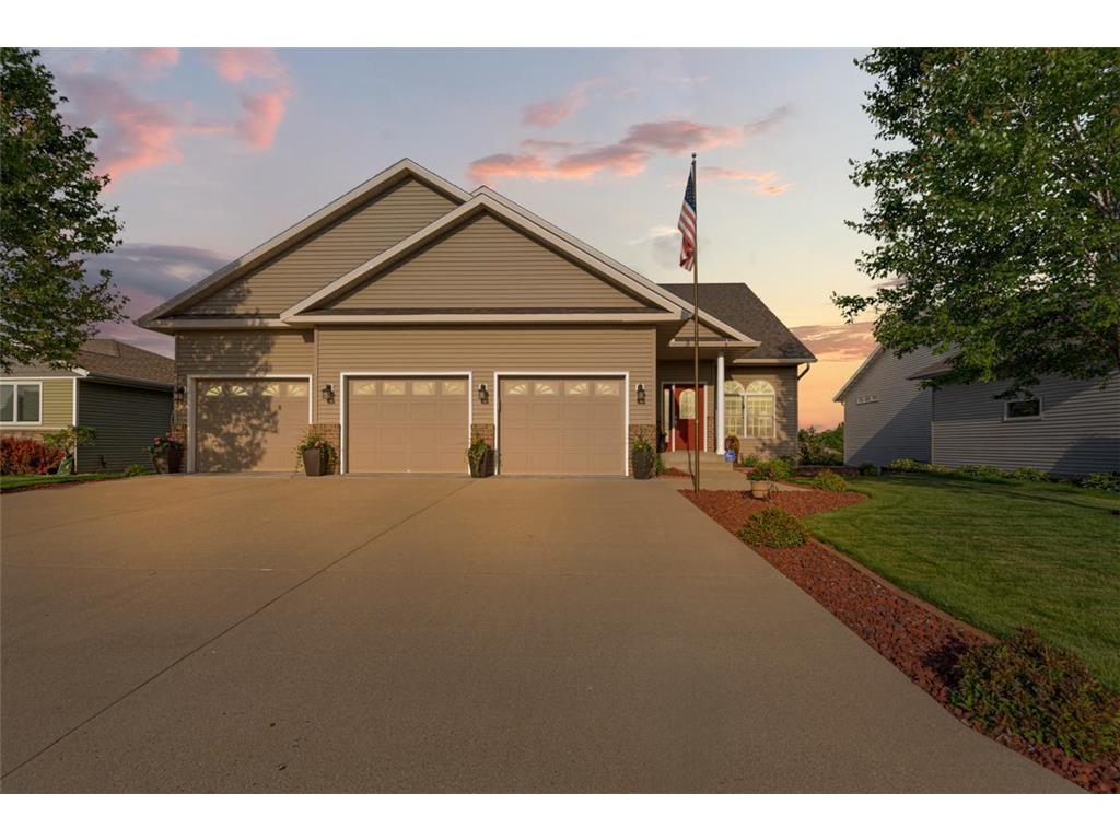 1904 Rock Ridge Lane Saint Peter MN 56082 6742829 image1