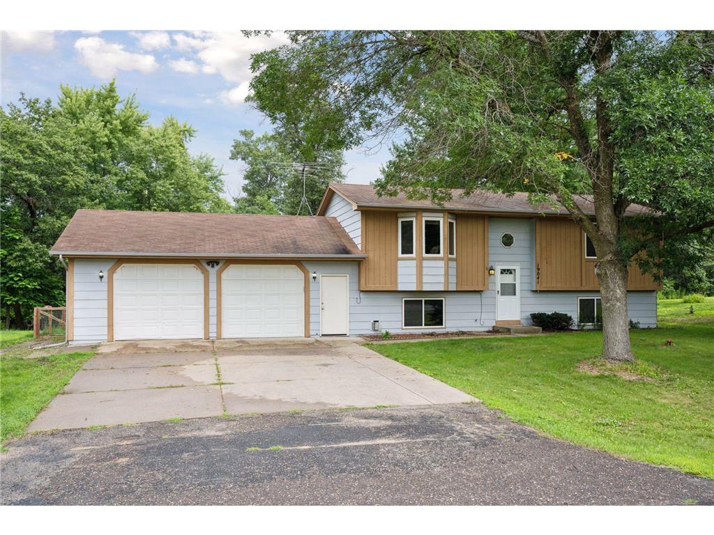 19041 Flora Street NW Oak Grove MN 55011 6554907 image1