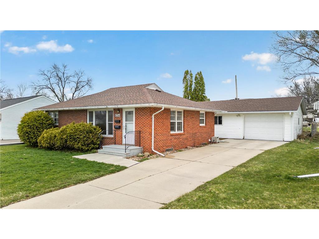 1905 3rd Avenue SE Austin MN 55912 7011821 image1