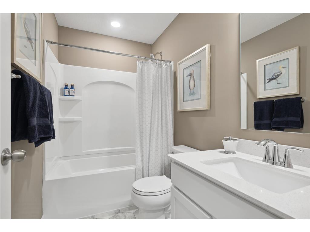 1905 Arbor Lane Carver MN 55315 7084662 image20