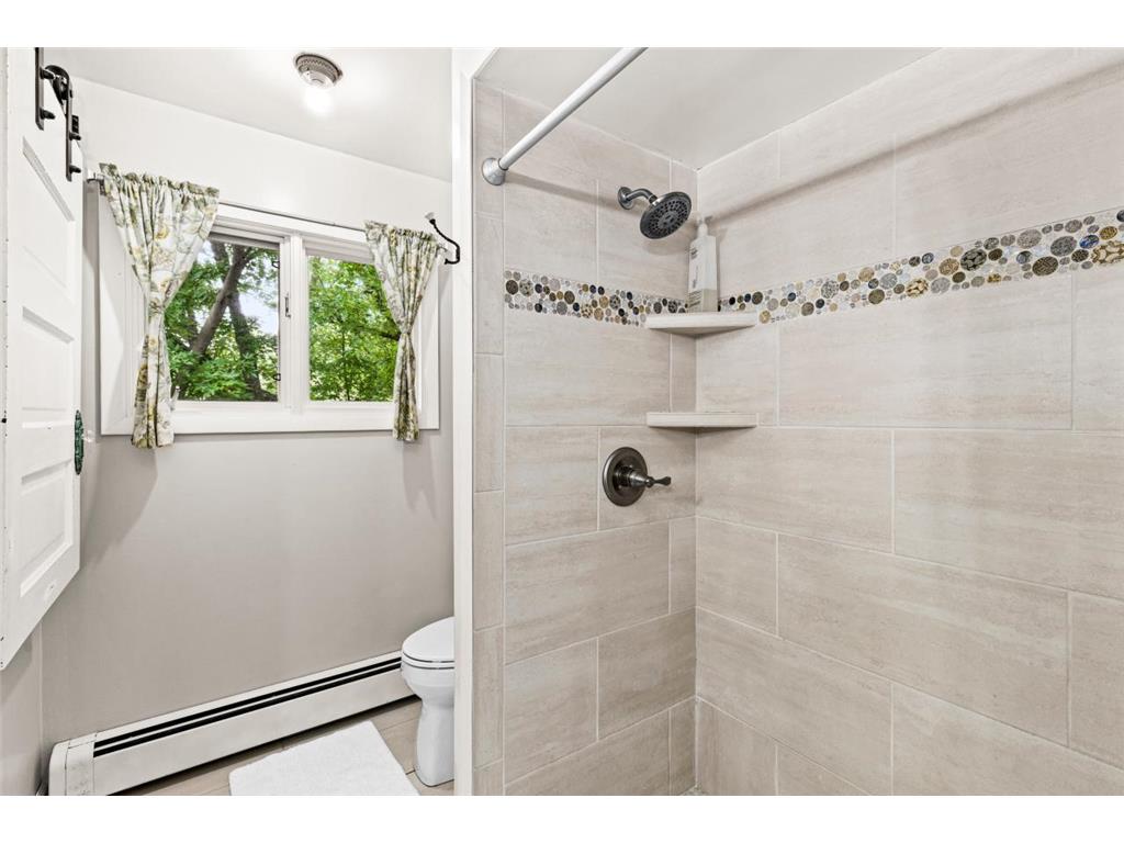 1905 Hutchinson Road Duluth MN 55811 7062547 image31