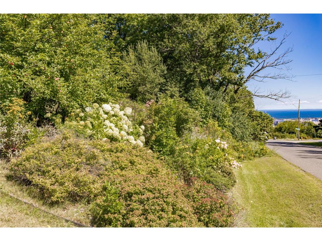 1905 Hutchinson Road Duluth MN 55811 7062547 image41