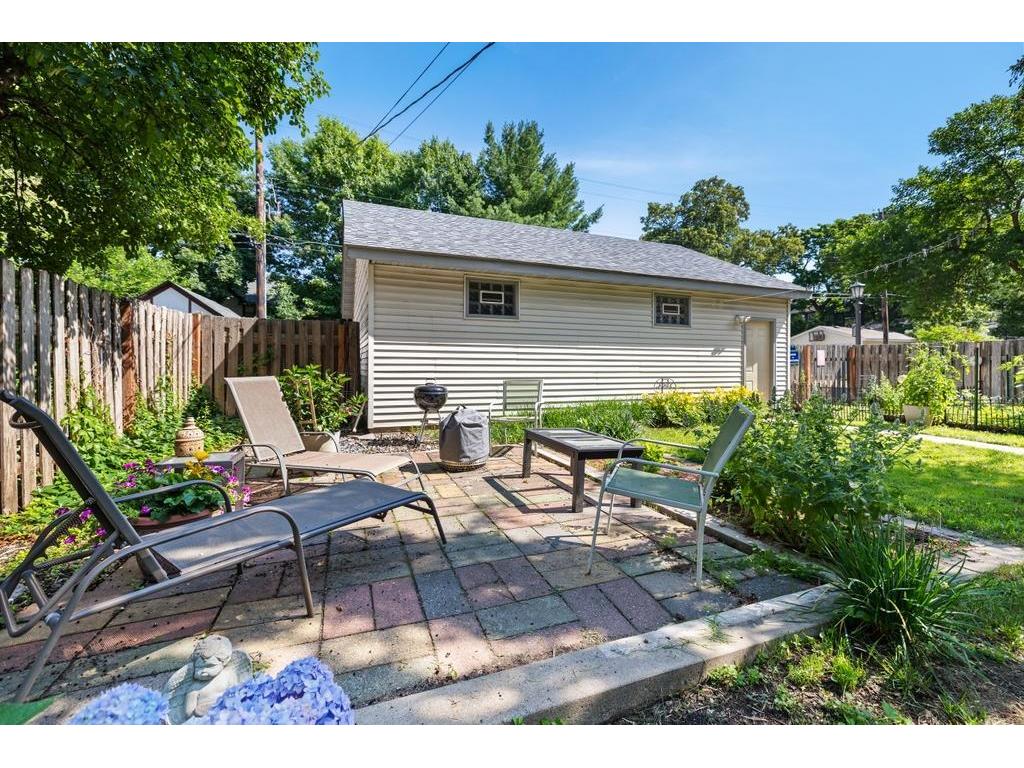 1905 Laurel Avenue Saint Paul MN 55104 7107662 image22