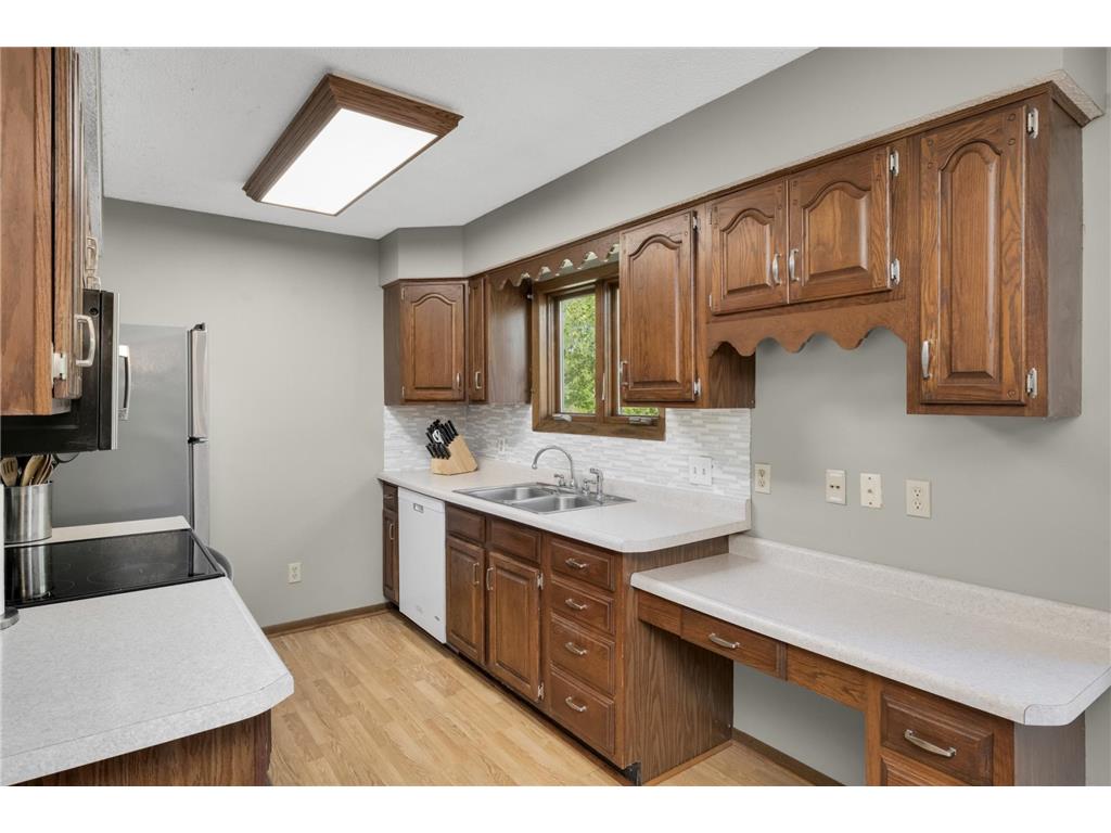 19055 Jordan Trail Lakeville MN 55044 7072268 image11
