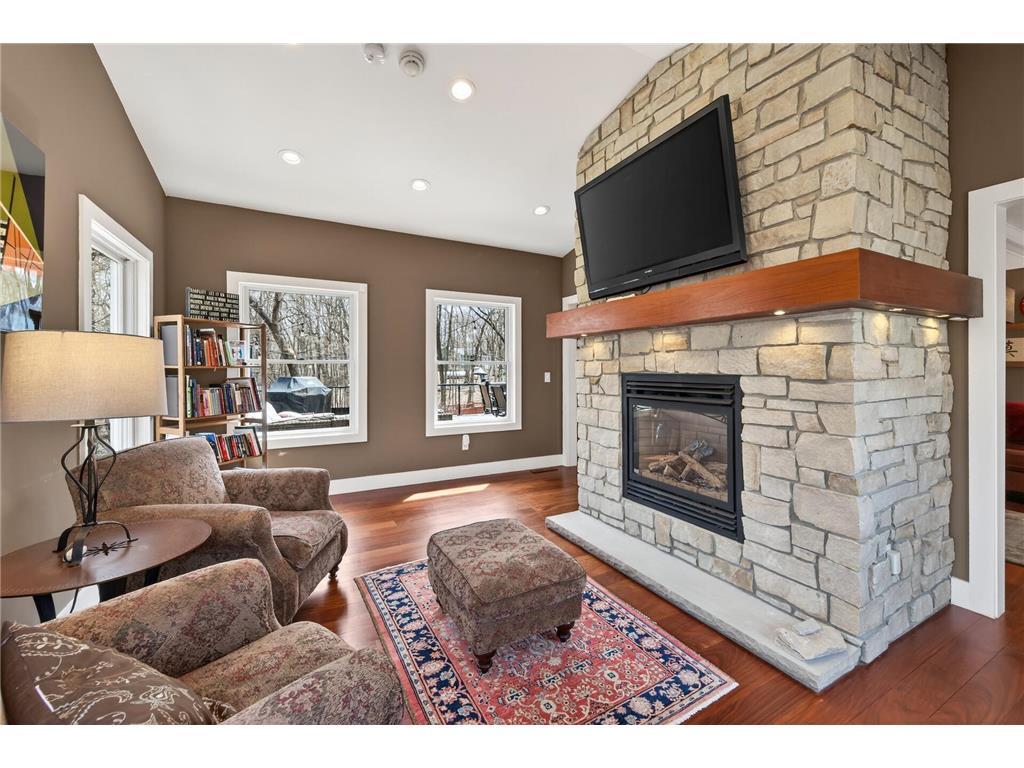 19055 Ridgewood Road Deephaven MN 55391 7034870 image28