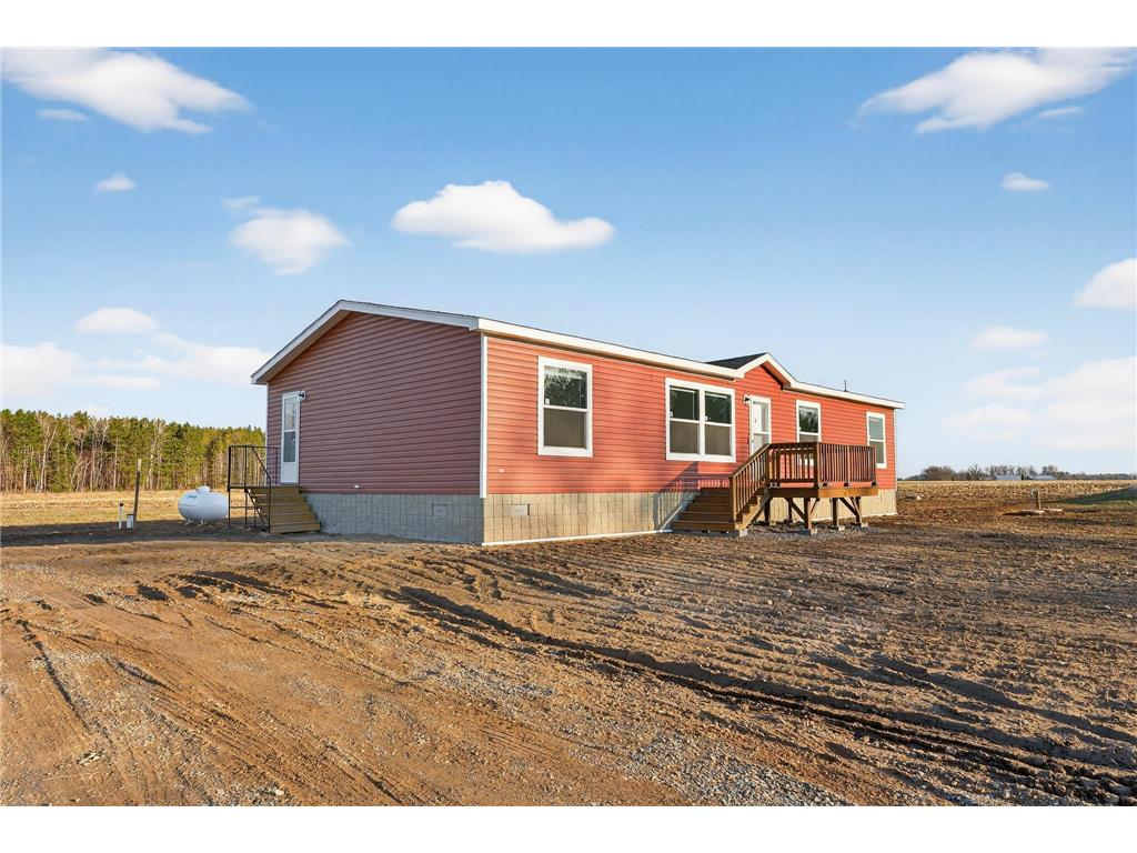 19056 Island View Drive Mora MN 55051 - Fish 7048423 image2