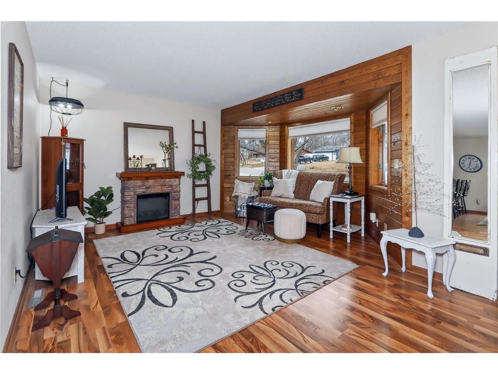 1906 FRASER DR Grand Rapids MN 55744 7048158 image23