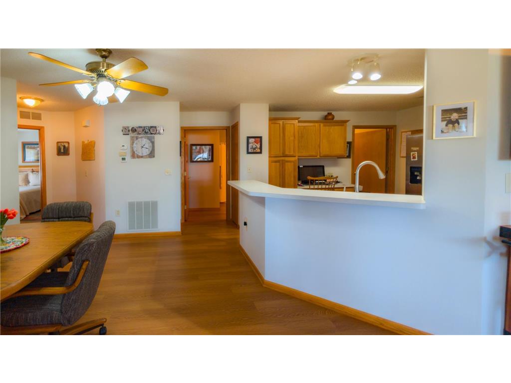 1906 Oak Tree Lane #B Austin MN 55912 7054215 image26