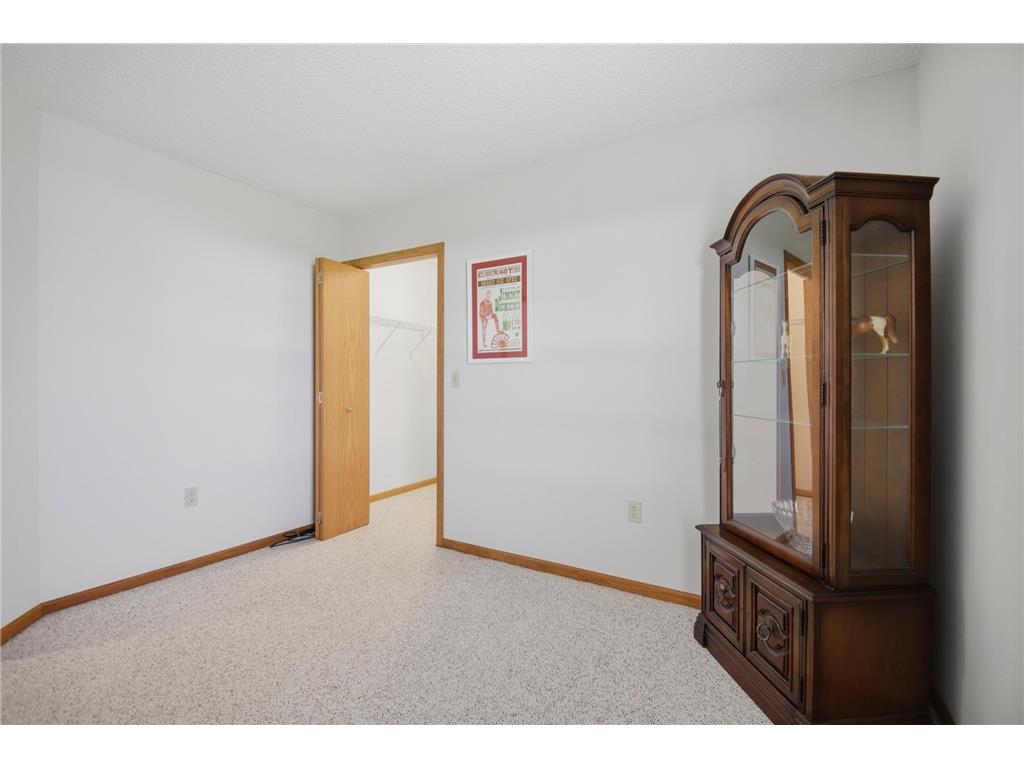 1906 Oak Tree Lane #D Austin MN 55912 7081139 image26