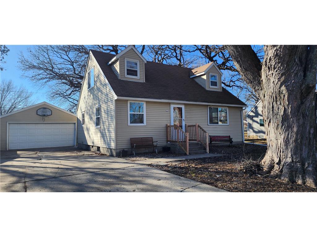 1906 SE Marshall Street Albert Lea MN 56007 6488482 image1
