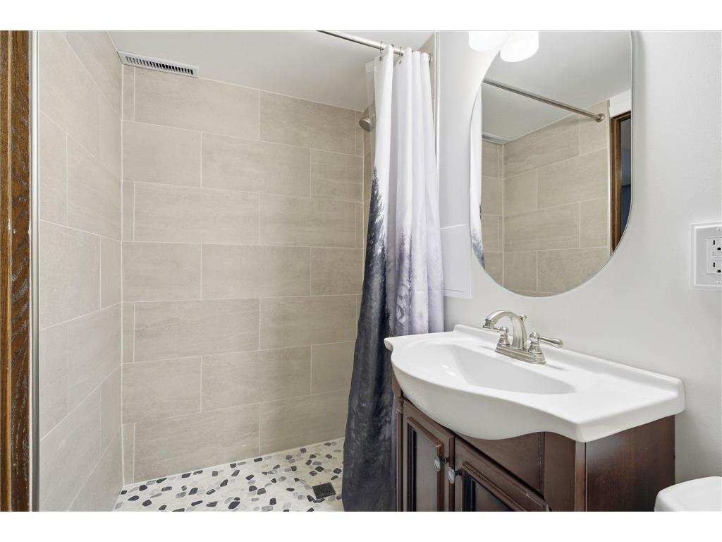 1906 Stryker Avenue West Saint Paul MN 55118 7084488 image22