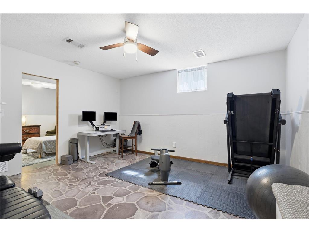 1906 Stryker Avenue West Saint Paul MN 55118 7084488 image24