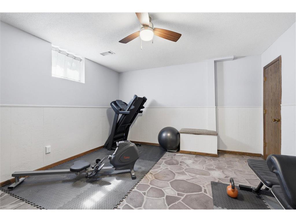 1906 Stryker Avenue West Saint Paul MN 55118 7084488 image25