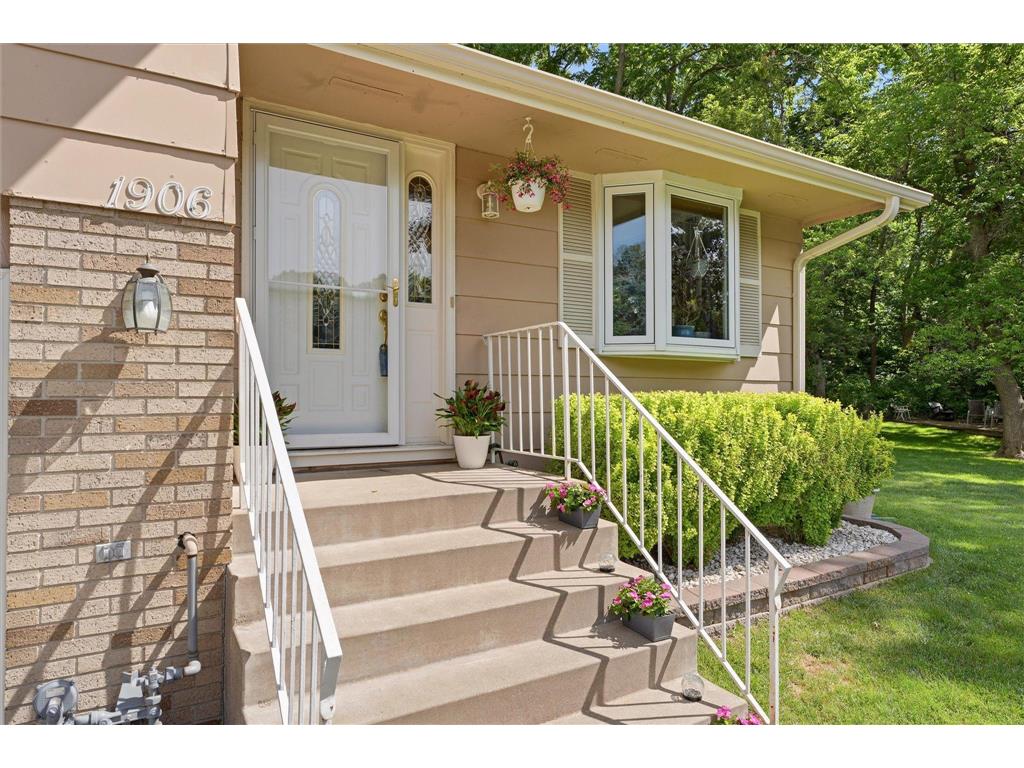 1906 Stryker Avenue West Saint Paul MN 55118 7084488 image4