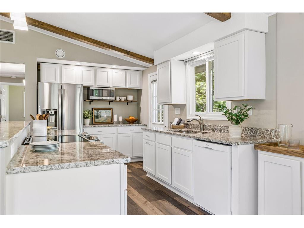 1906 Yorkshire Avenue S Minnetonka MN 55305 - Windsor 7063812 image10