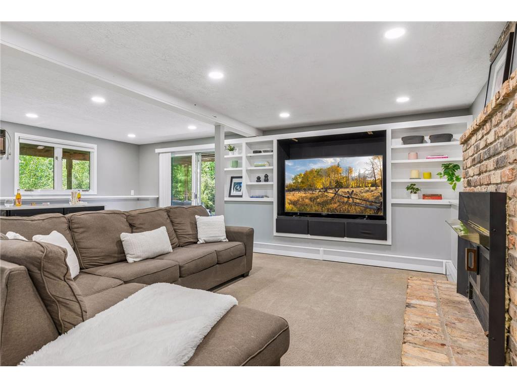 1906 Yorkshire Avenue S Minnetonka MN 55305 - Windsor 7063812 image23