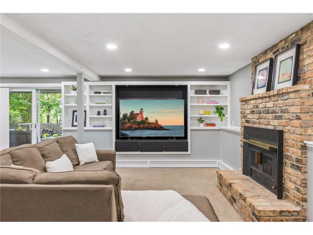 1906 Yorkshire Avenue S Minnetonka MN 55305 - Windsor 7063812 image24