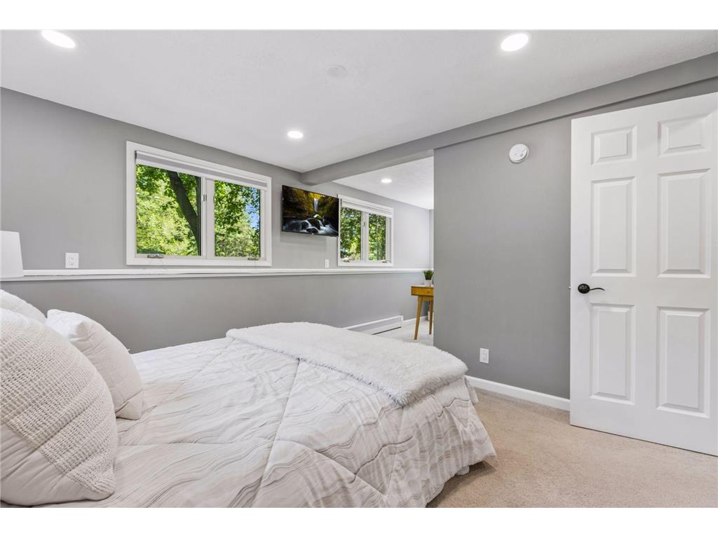 1906 Yorkshire Avenue S Minnetonka MN 55305 - Windsor 7063812 image27