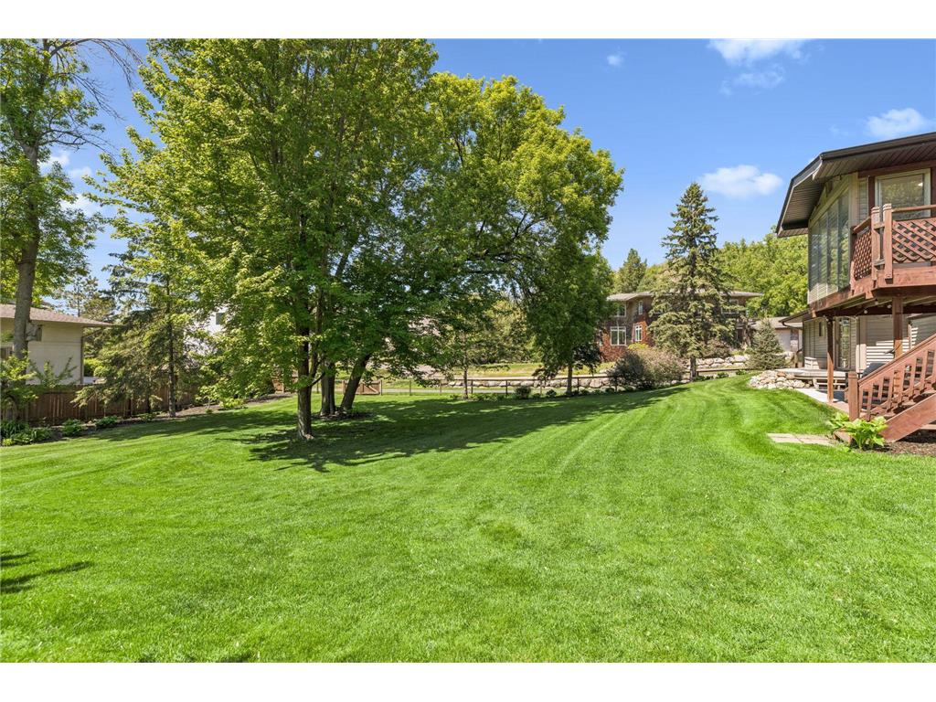 1906 Yorkshire Avenue S Minnetonka MN 55305 - Windsor 7063812 image35