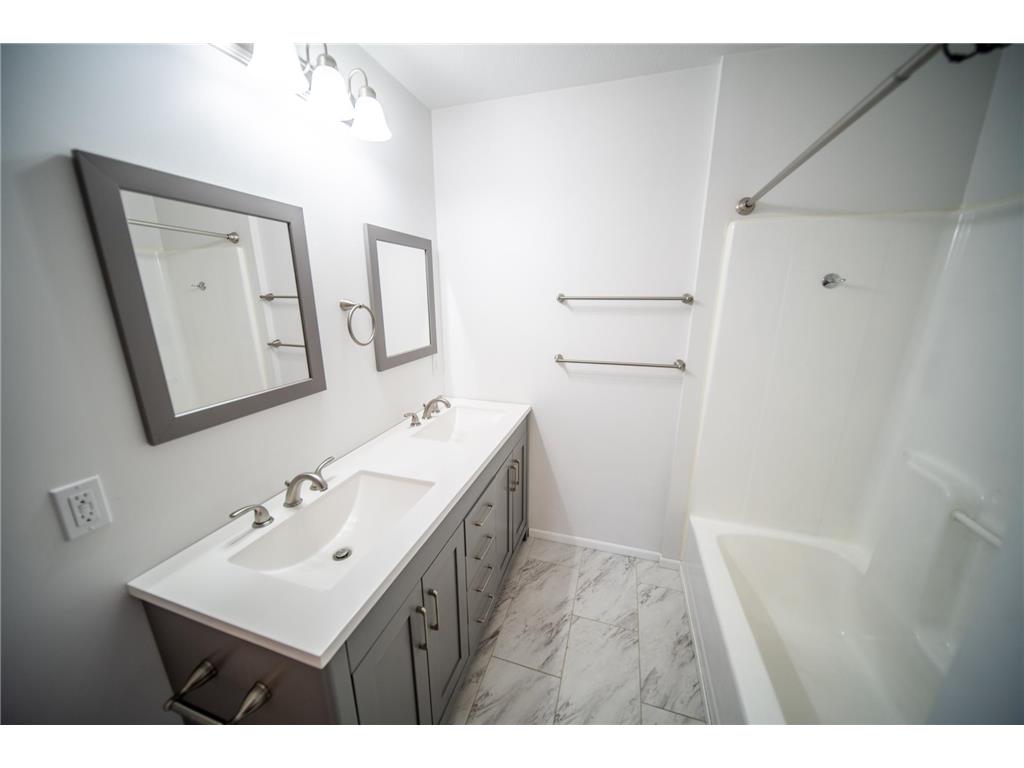 1907 1st St SW Rochester MN 55902 7042681 image26