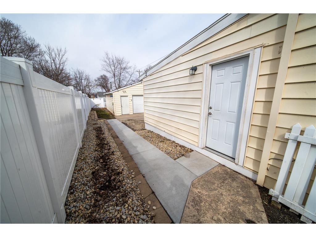 1907 1st St SW Rochester MN 55902 7042681 image37