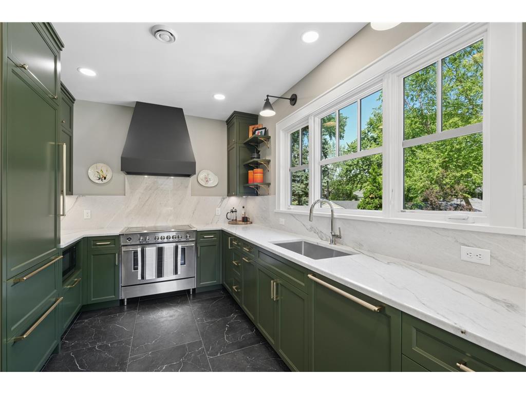 1907 Goodrich Avenue Saint Paul MN 55105 7078156 image11