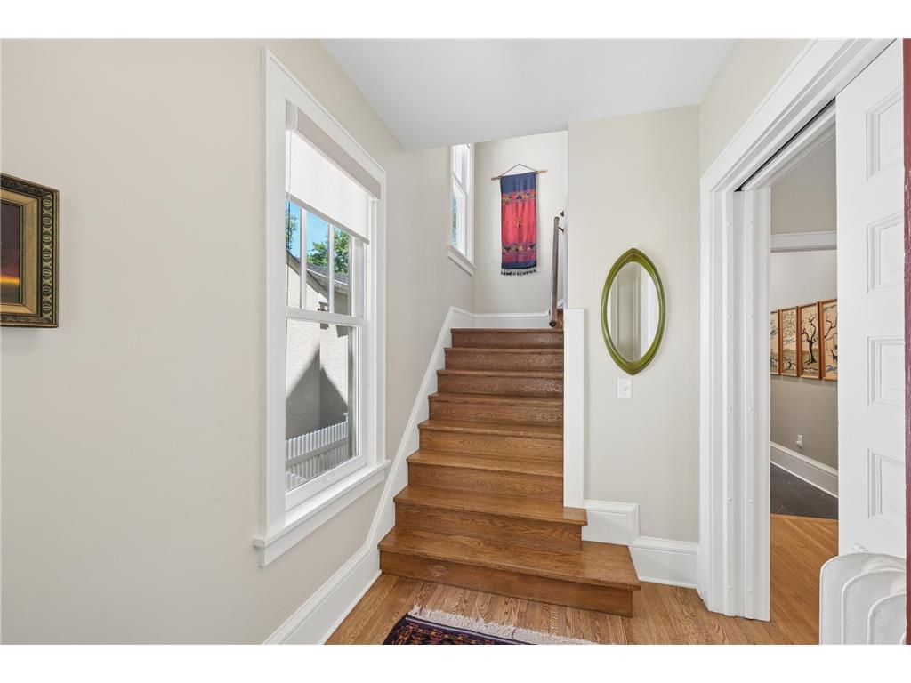 1907 Goodrich Avenue Saint Paul MN 55105 7078156 image2