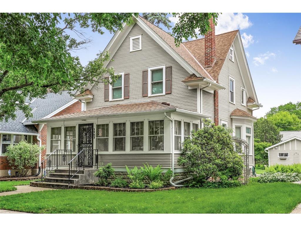 1907 Lincoln Avenue Saint Paul MN 55105 6715759 image1