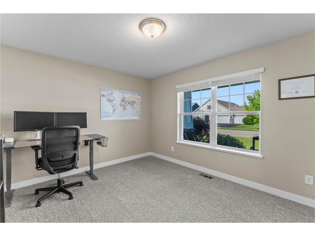 1907 Meridian Curve Carver MN 55315 7097713 image17