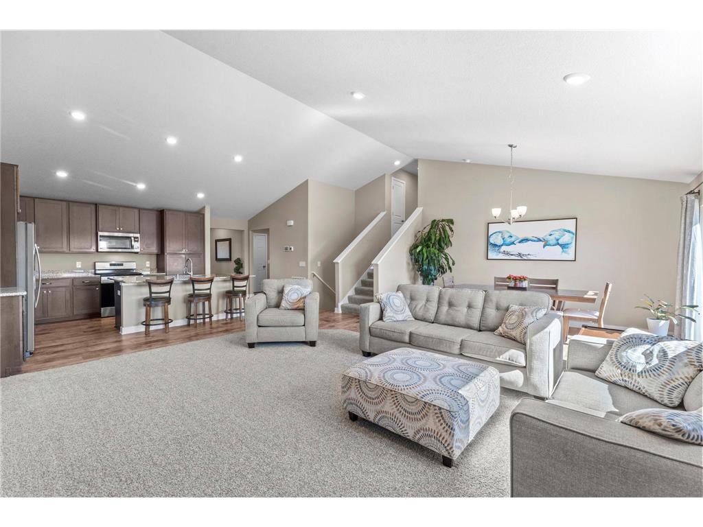 1907 Meridian Curve Carver MN 55315 7097713 image22