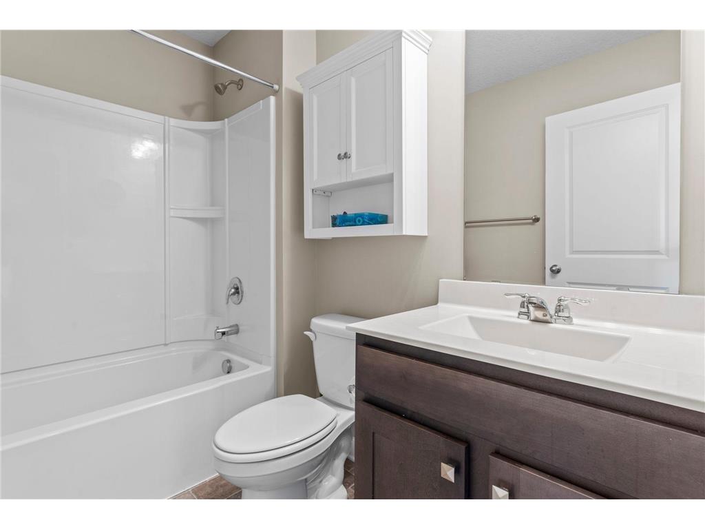 1907 Meridian Curve Carver MN 55315 7097713 image43