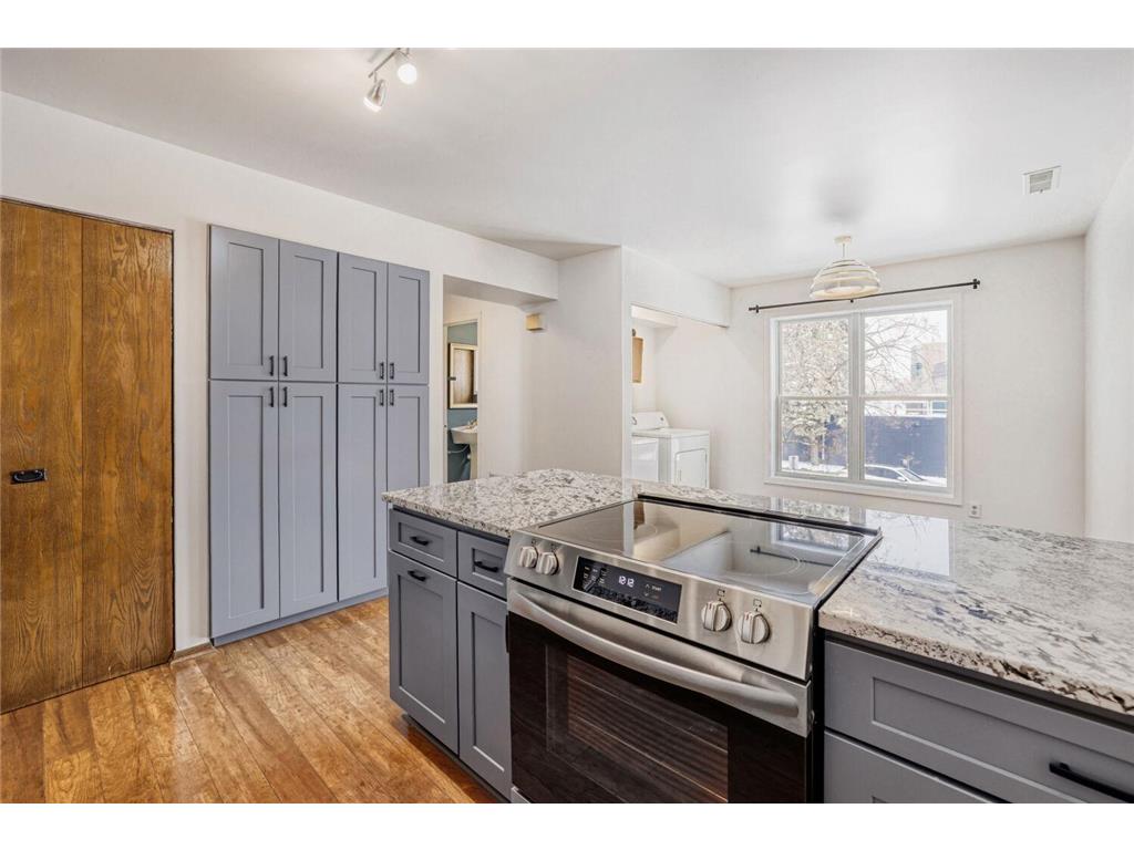 1907 S 5th Street Minneapolis MN 55454 7036564 image13