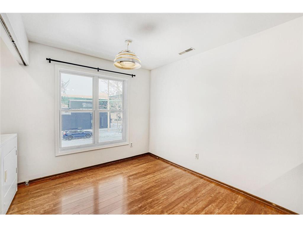1907 S 5th Street Minneapolis MN 55454 7036564 image20