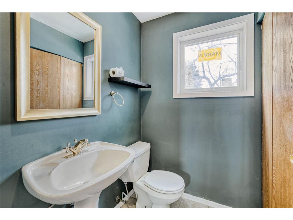 1907 S 5th Street Minneapolis MN 55454 7036564 image25