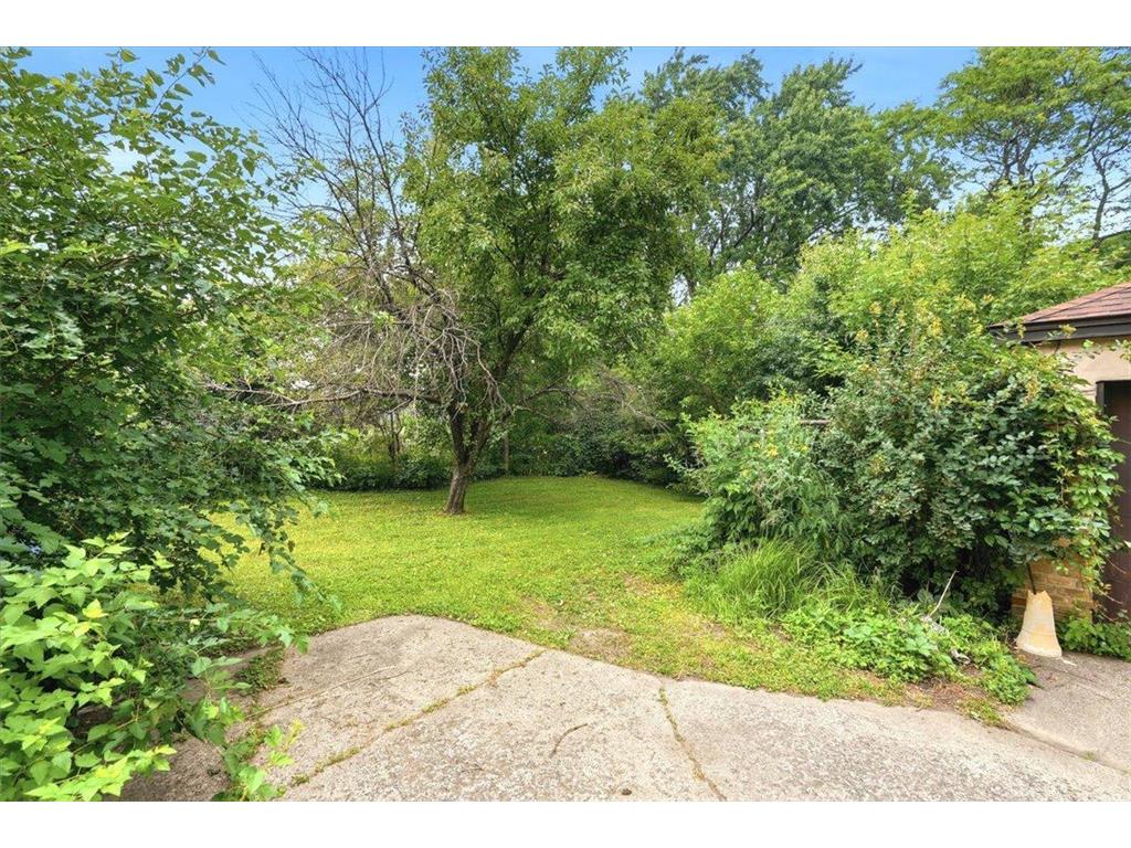 1907 Snelling Avenue N Falcon Heights MN 55113 7110191 image13