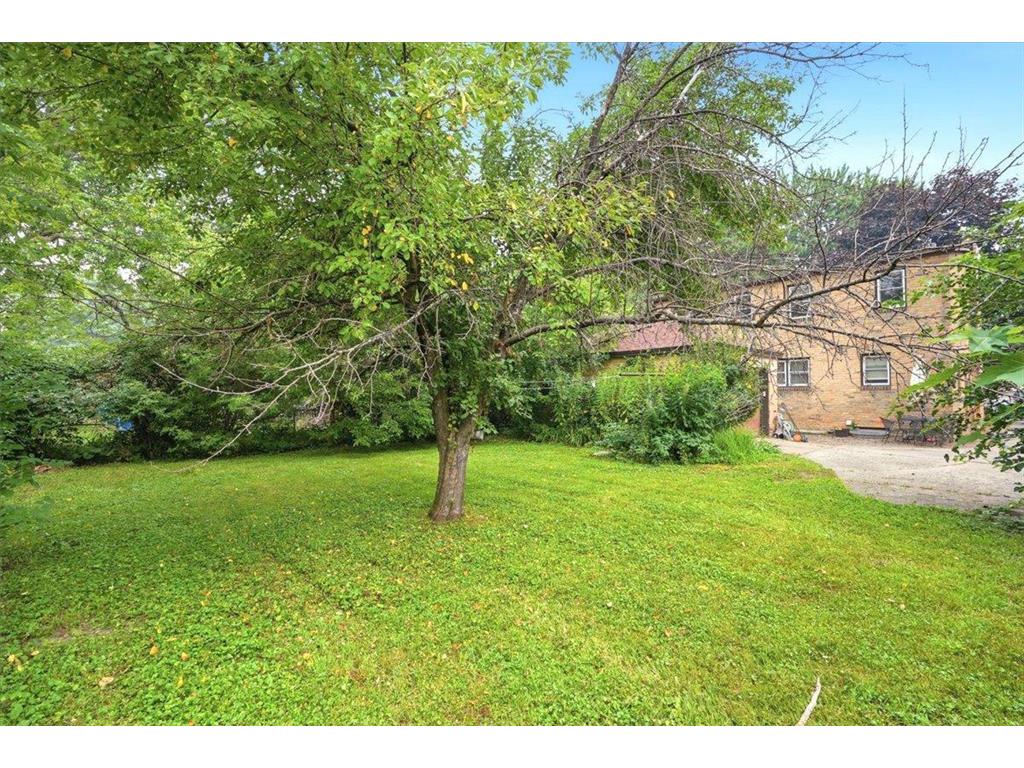 1907 Snelling Avenue N Falcon Heights MN 55113 7110191 image14