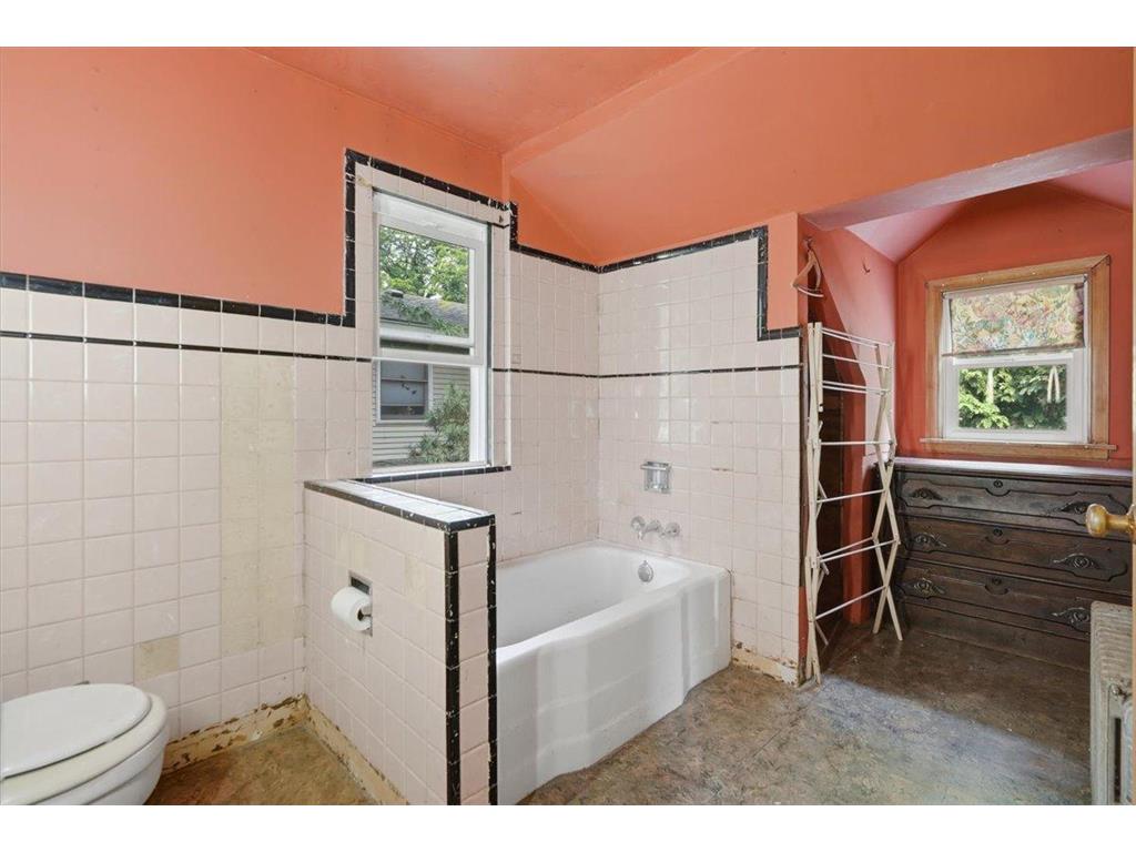 1907 Snelling Avenue N Falcon Heights MN 55113 7110191 image6