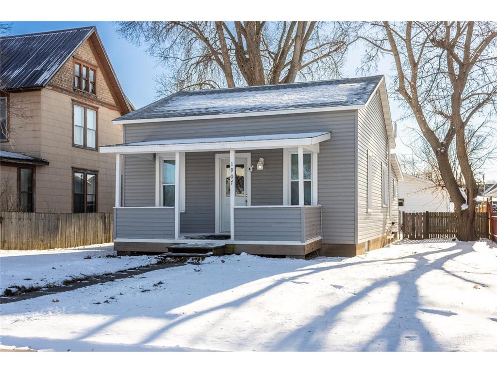1907 W 5th Street Red Wing MN 55066 6478741 image1